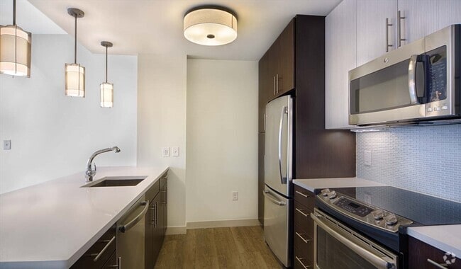 Building Photo - 1 Canal St Unit 718 Rental