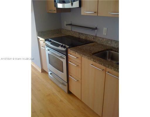 Photo - 2001 Meridian Ave Unit 530