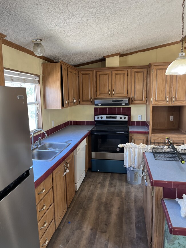 Photo - 409 E Main St
