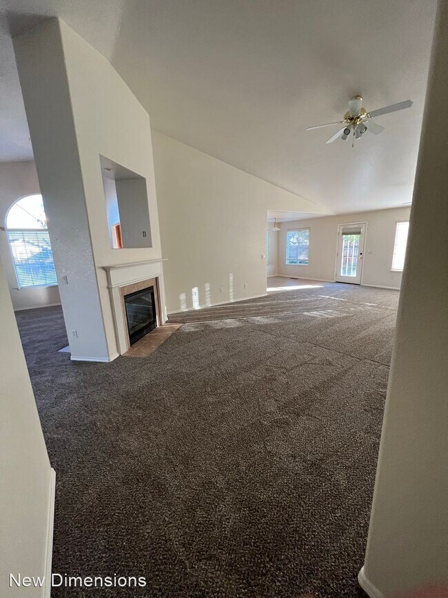 5 br, 3 bath House - 2505 Nimbus Ct. Alquiler Para alquiler en Sparks