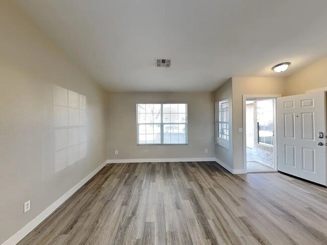 Photo - 2020 Gault Ct