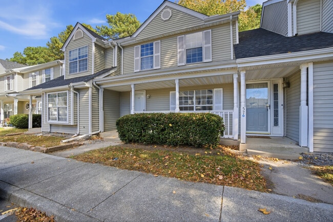 Photo - 55 Treasure Key