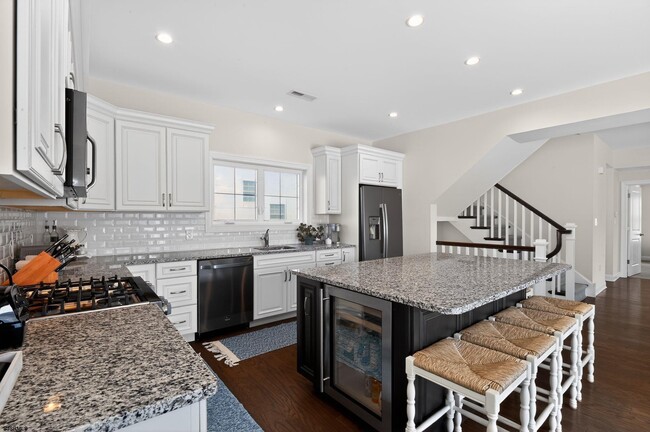 Photo - 103 N Madison Ave