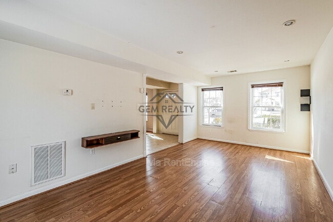 Photo - 13561 Princedale Dr