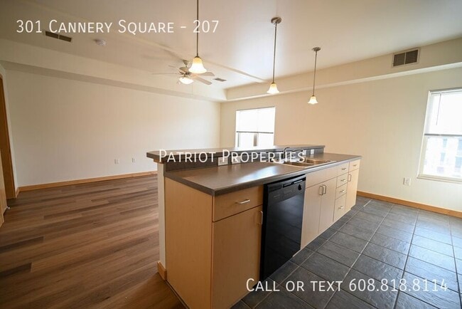 Photo - 301 Cannery Square Unit 207