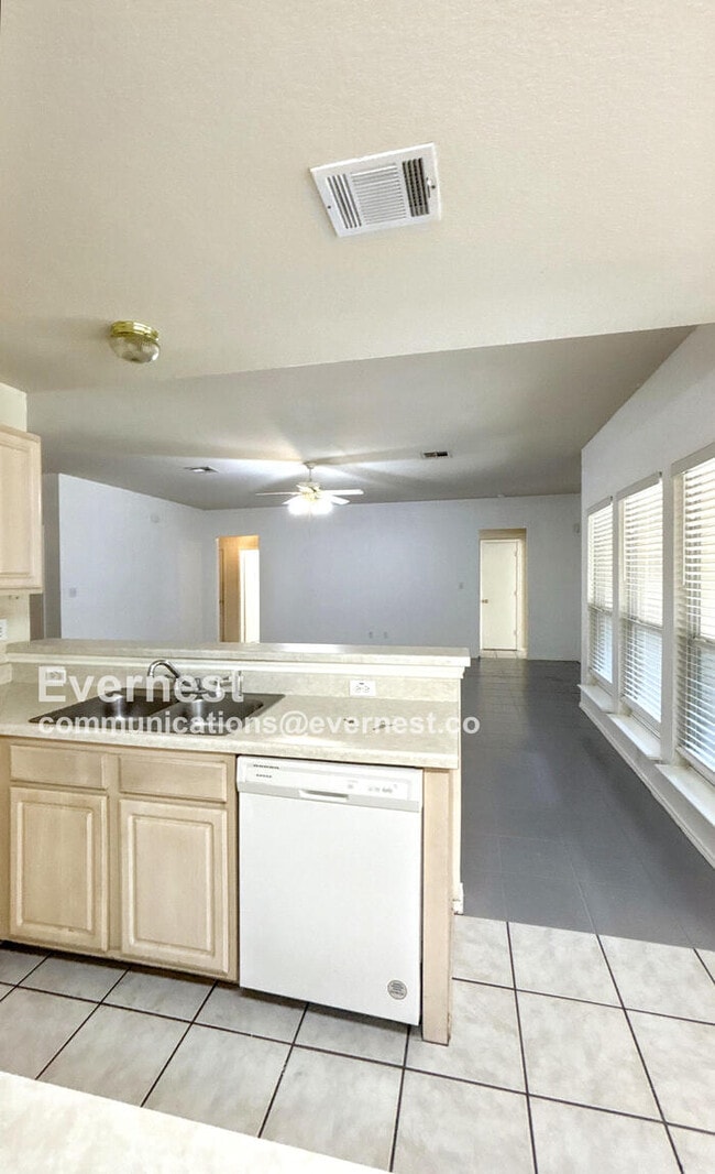 Photo - 112 Antietam Trail Casa