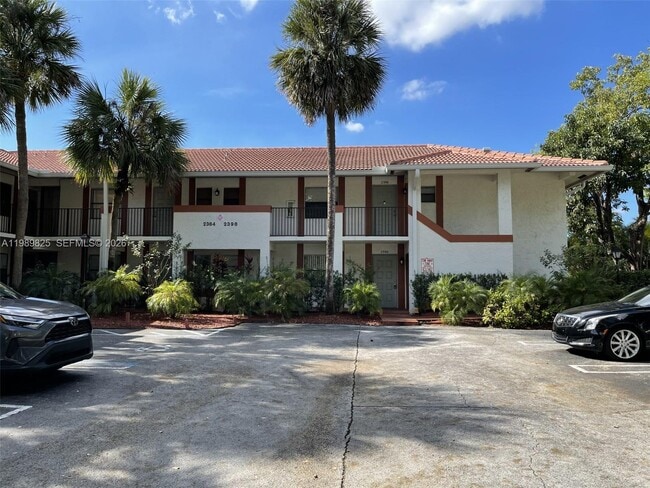 Building Photo - 2390 Coral Springs Dr Unit 2390