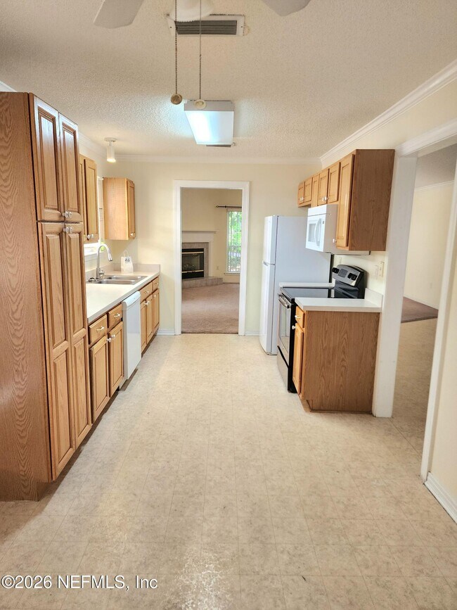 Photo - 7485 Cliff Cottage Dr