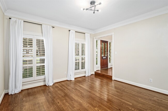 Photo - 3127 Lafayette St