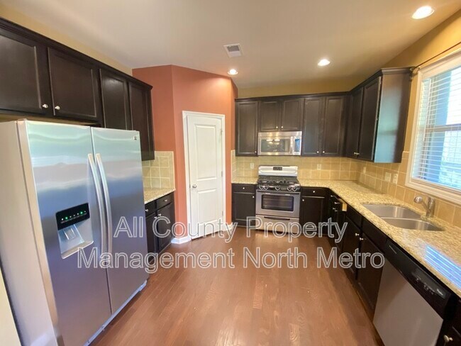 Photo - 5060 Glencliff Dr