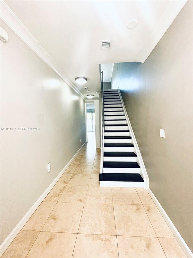 Photo - 822 NE 19th Ave