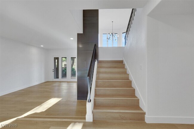 Photo - 7132 Mission Hills Dr