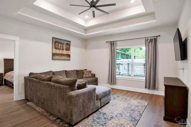 Photo - 4 bed family home in pool community