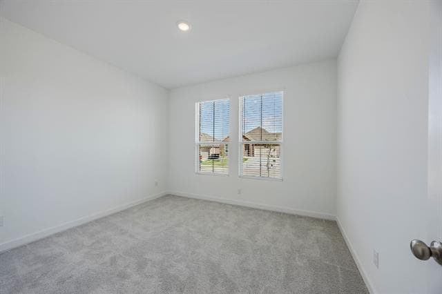 Photo - 2005 Nokota Pkwy