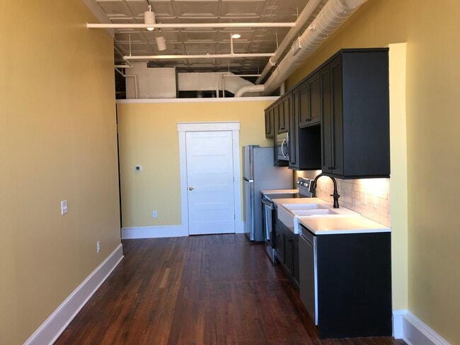 Photo - 126 E Innes St Unit 126 E Innes Apt 202