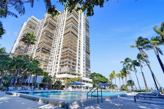 Building Photo - 2333 Brickell Ave Unit 307