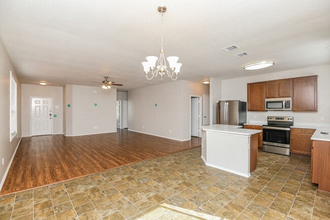 532 Crystal Springs Dr