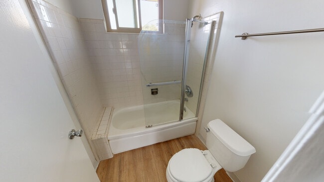 Photo - 317 Milford St