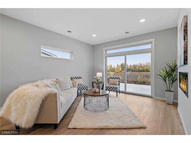 Photo - 2978 Nottingham Rd