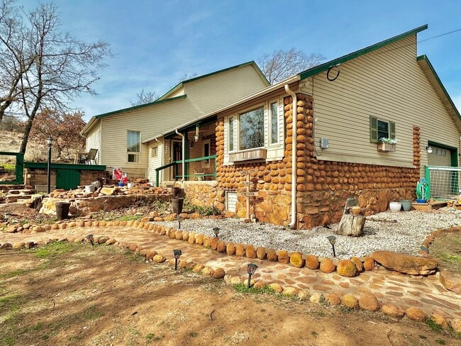 Photo - Rustic Charm