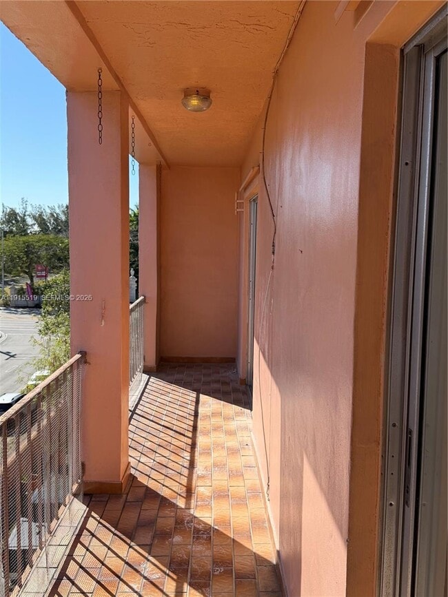 Photo - 440 E 23rd St Unidad 1305