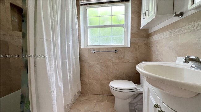 Photo - 229 Cadima Ave
