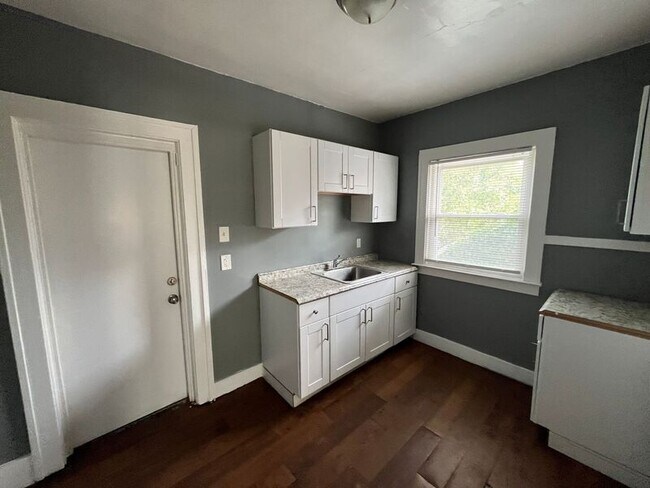 Photo - 9124 Pinehurst St