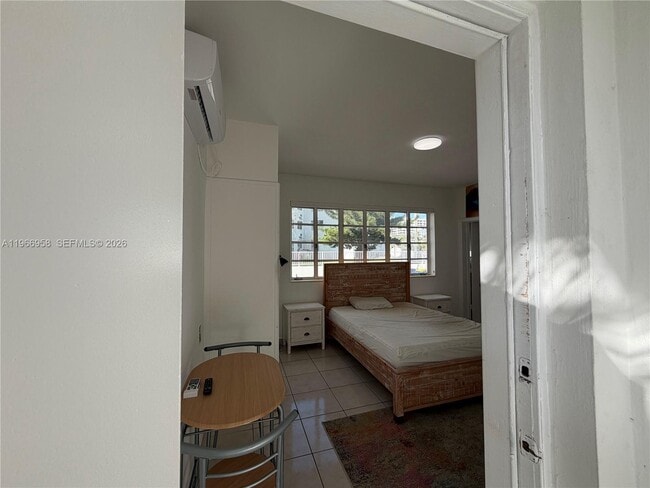 Photo - 301 86th St Unidad 303-1