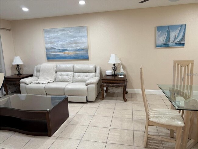 Photo - 10038 62nd Ter Unit 17