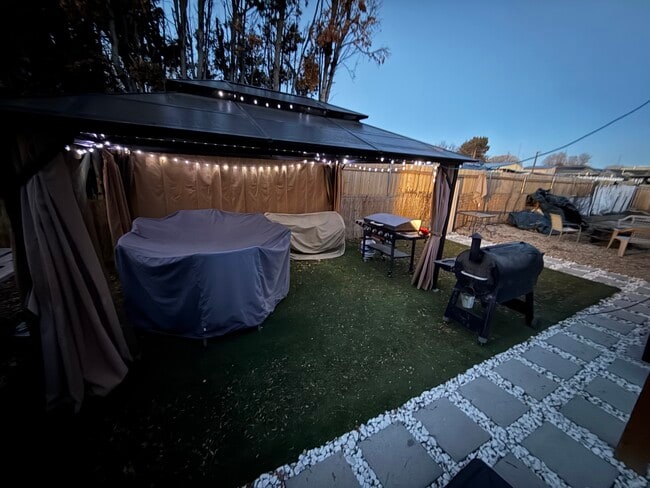 Photo - 1124 S Powerline Rd