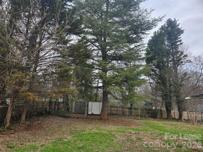 Photo - 158 Crestview St