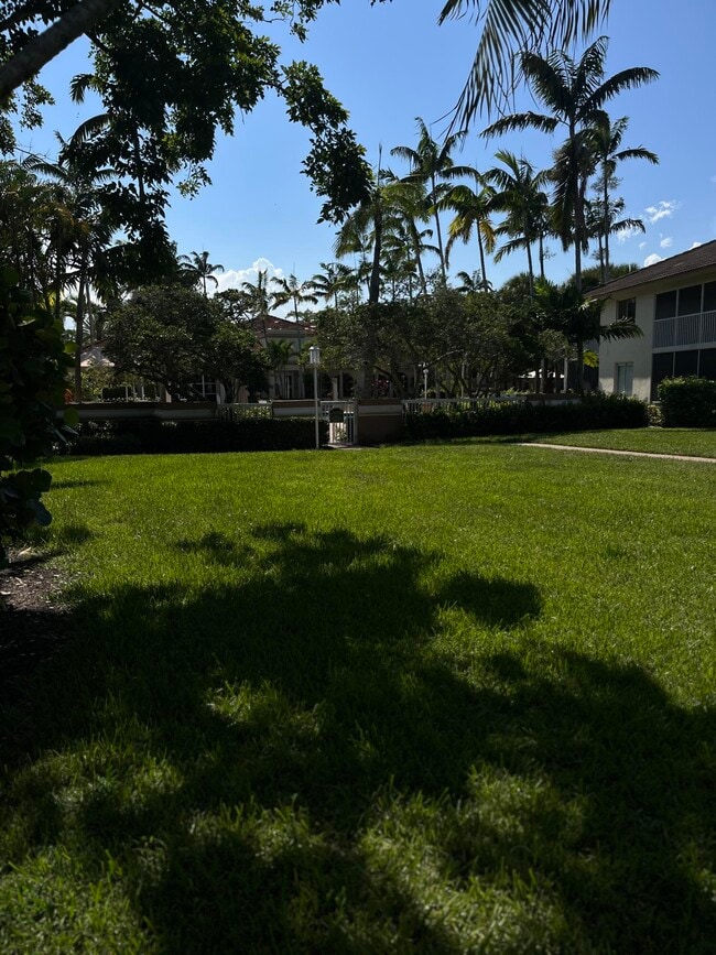 Building Photo - 21103 Glenmoor Dr Rental