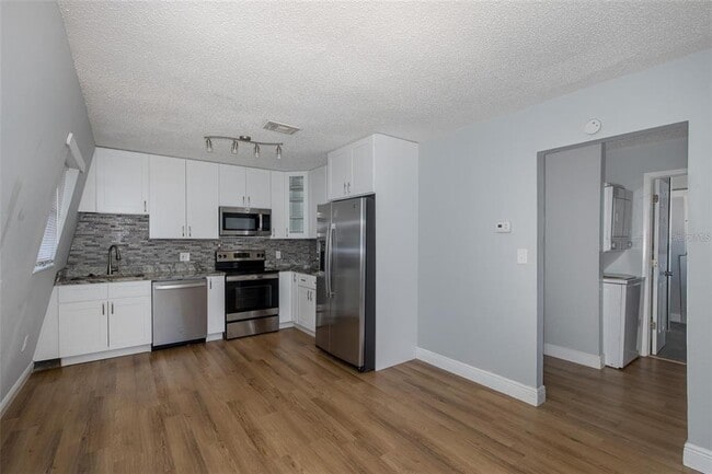 Photo - 5750 Virginia Ave