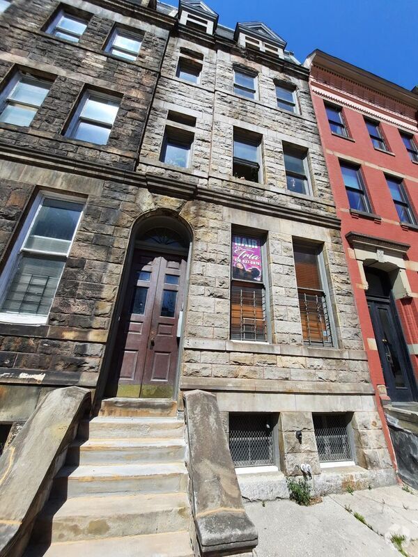 Building Photo - 12 E Biddle St Unit 1R Rental