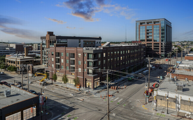 Building Photo - Santa Fe Square Apartments