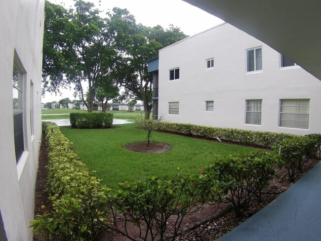 Photo - 258 Normandy F Condo