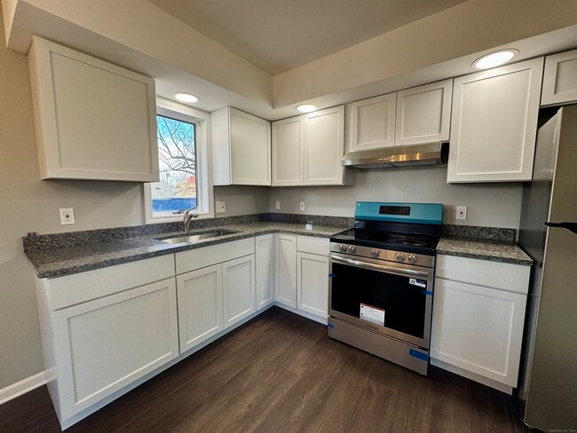 Photo - 31 William St Apartment