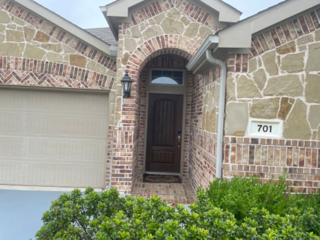 Photo - 701 Cheyenne Dr