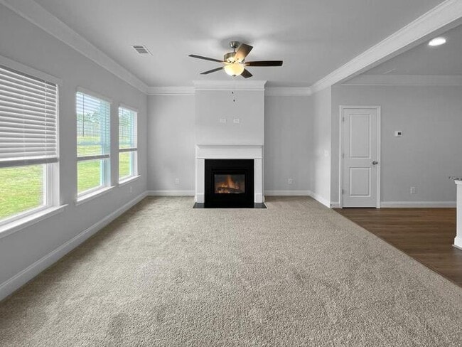 Photo - House 4 Beds 3.5 Baths