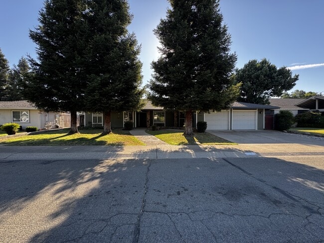 Photo - 1591 Christifer Ln Casa