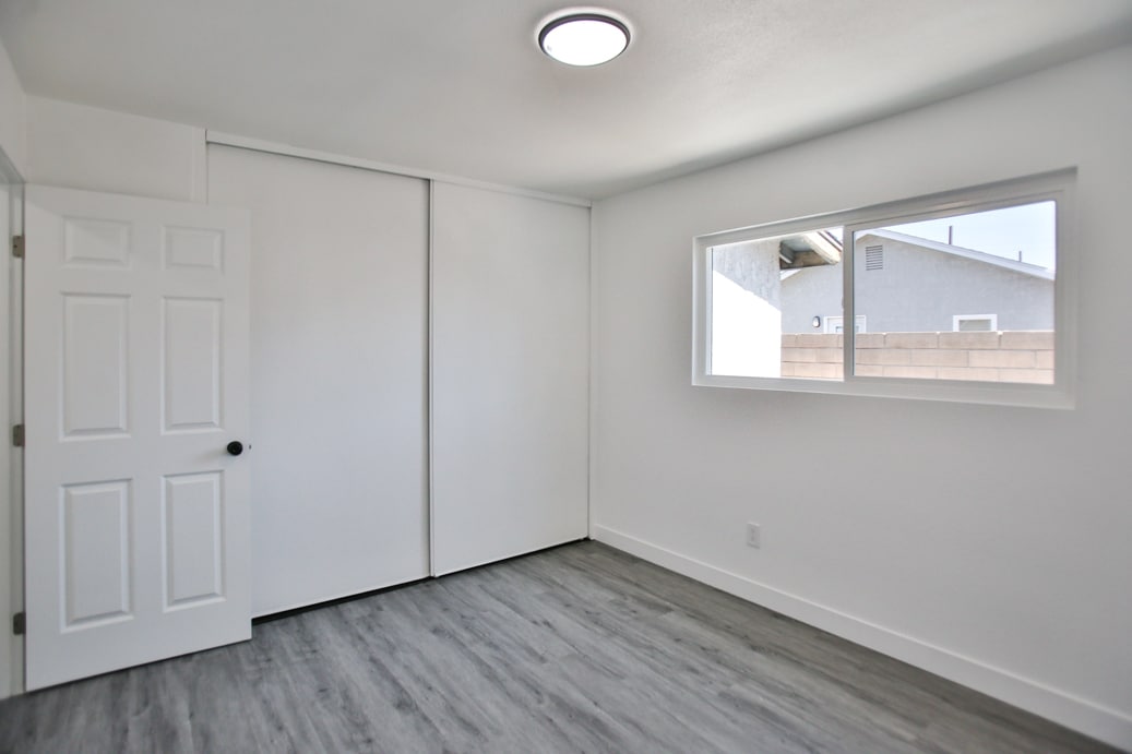 Photo - 440 W Holt Ave Unidad B