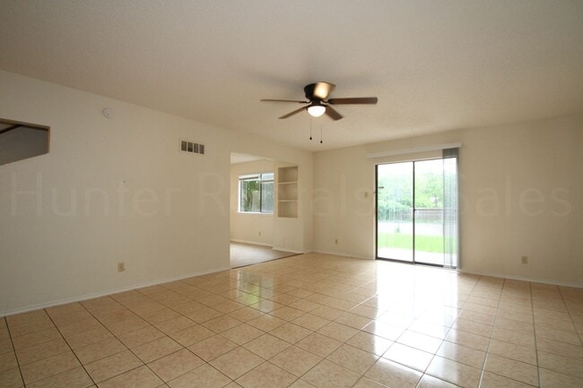 Photo - 1112 Goodhue Dr