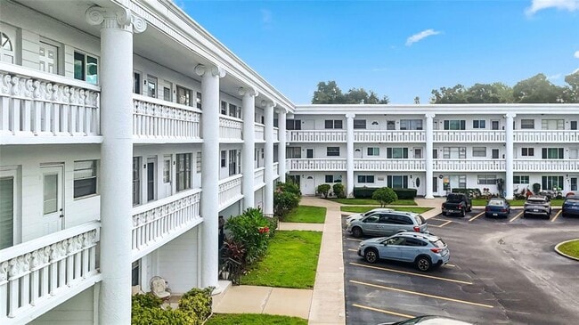 Photo - 2454 Australia Way E Unit 32