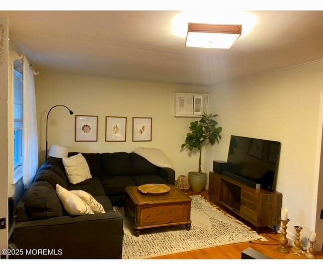 Photo - 334 Washington Ave