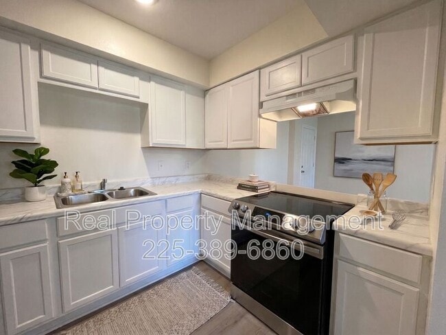 Photo - 7743 Bles Ave Unit 1B