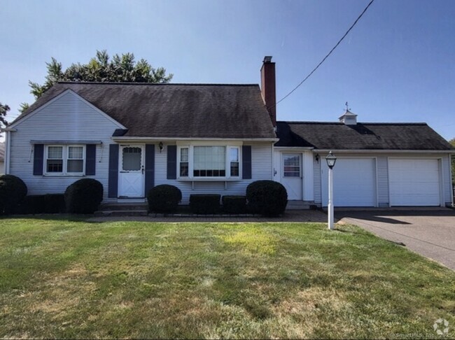 Building Photo - 122 Post Office Rd Rental