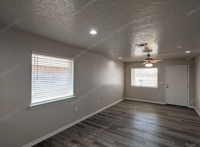 Photo - 2031 Janeway St Unit M