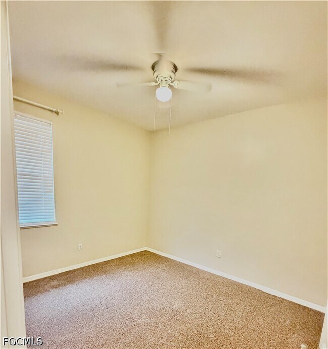 Photo - 1466 Argyle Dr