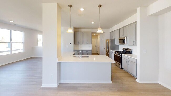 Photo - 2201 Mill Ln