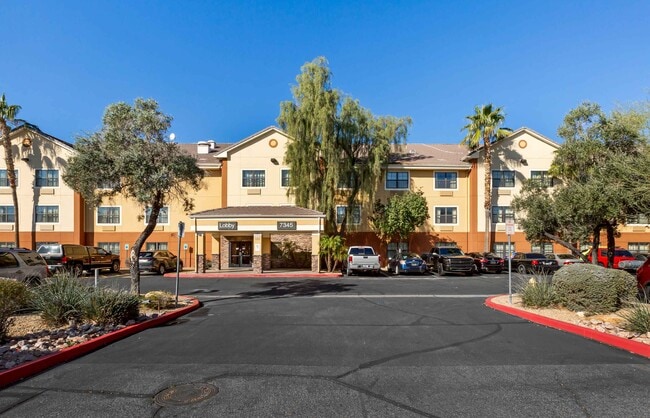 Building Photo - Furnished Studio-Phoenix - Peoria Rental